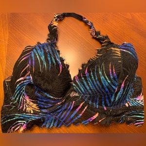 NWT PINK Victoria’s Secret Tropical lace Bralette Lightly Lined Large